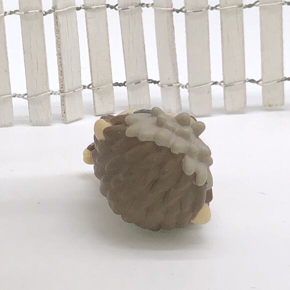 Hasbro Littlest Pet Shop LPS #1321 Hedgehog Porcupine Brown Gray Green Eyes - Picture 3 of 4